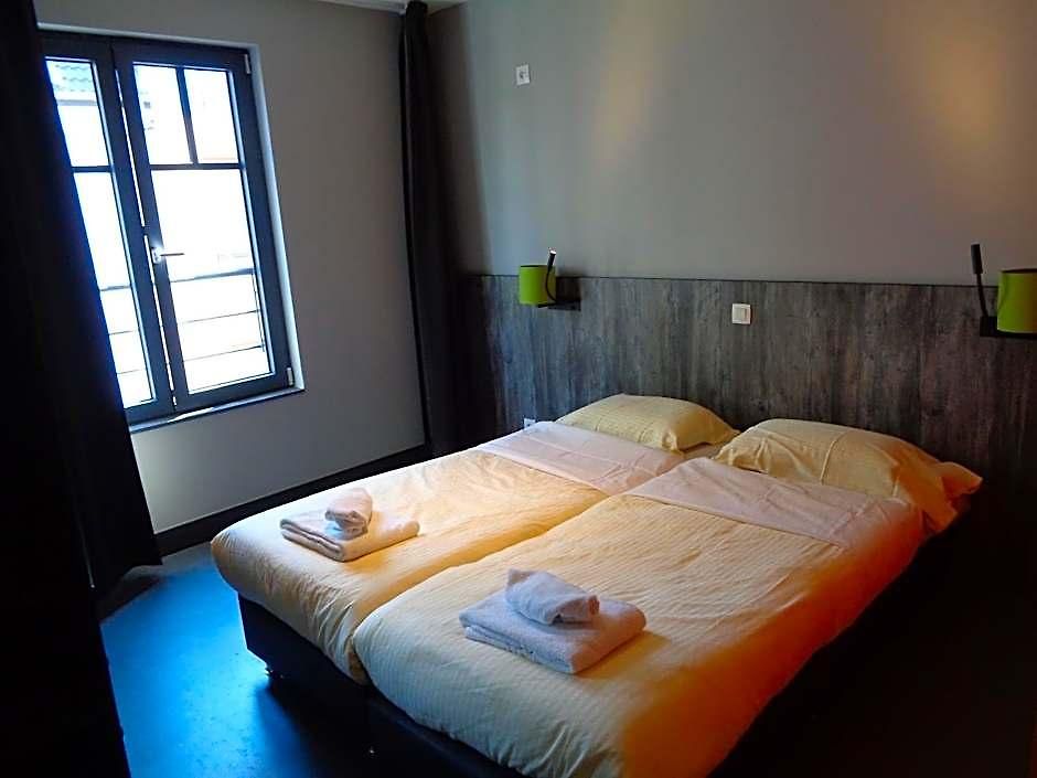 Brxxl 5 Centre Hostel