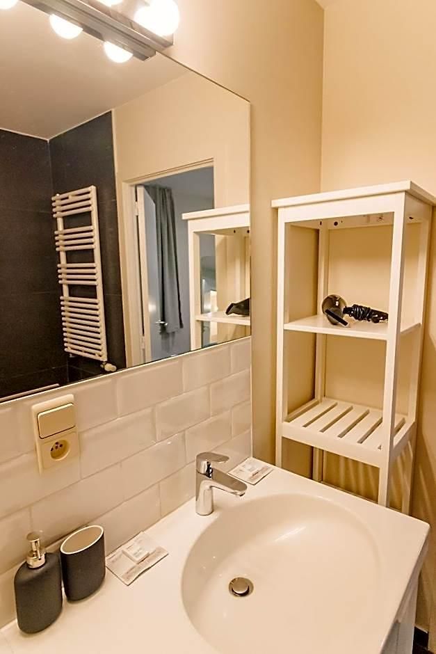 Central&cozy In 3* Brussel
