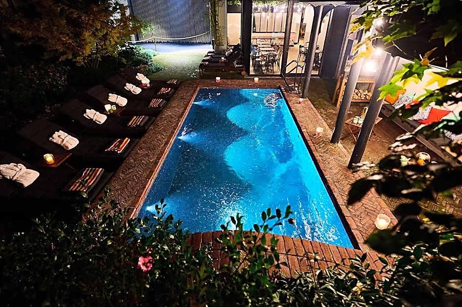 Latroupe Jardin Secret Hotel