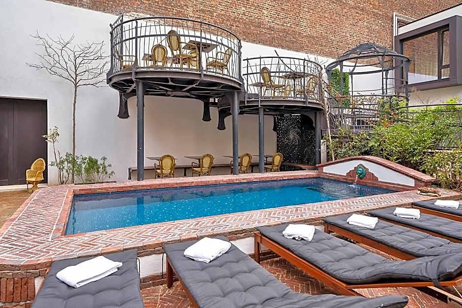 Latroupe Jardin Secret 3*