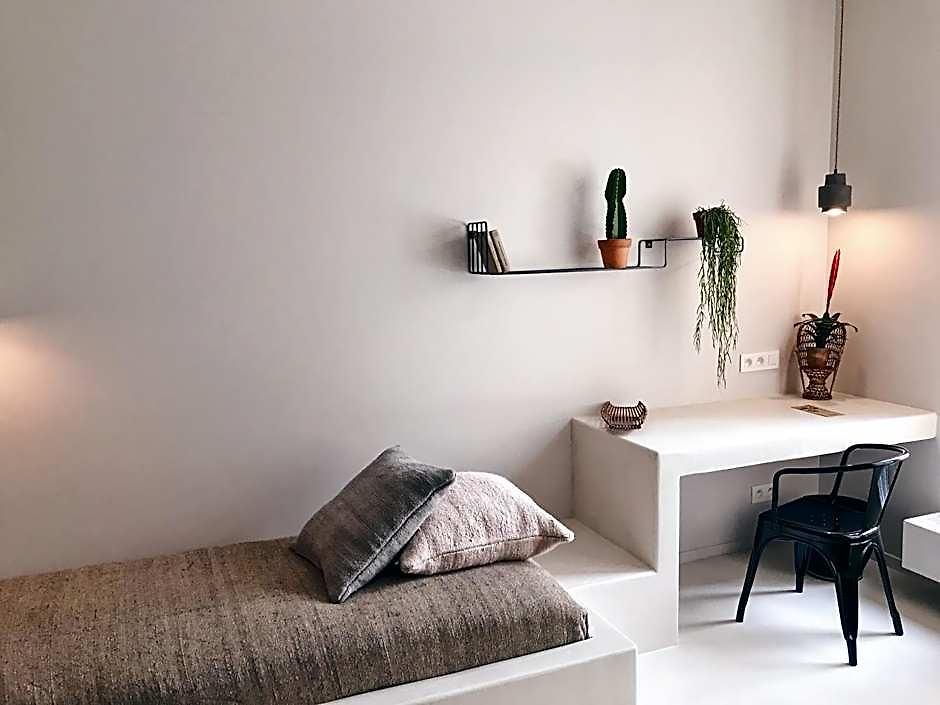Latroupe Jardin Secret 3* Brussels