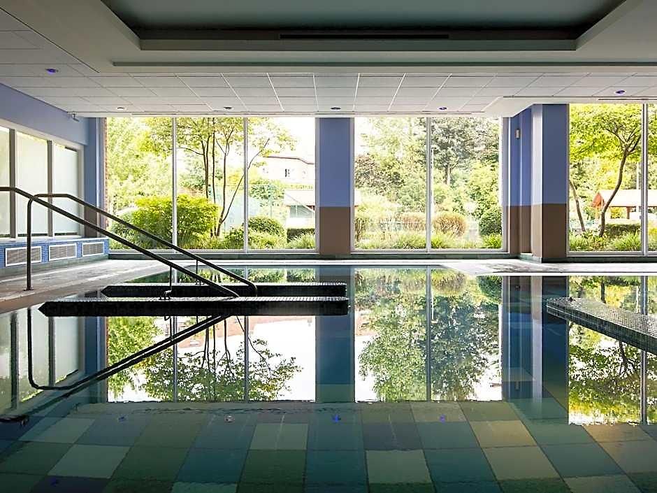 Hotel Aspria Royal La Rasante & 4*
