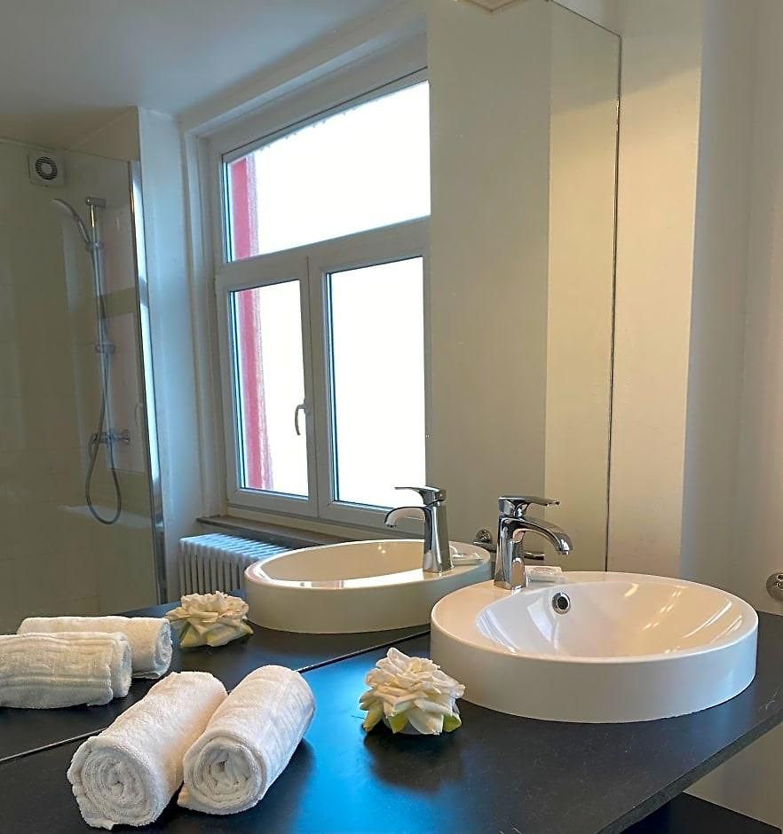 Mas Eu Aparthotel 4*