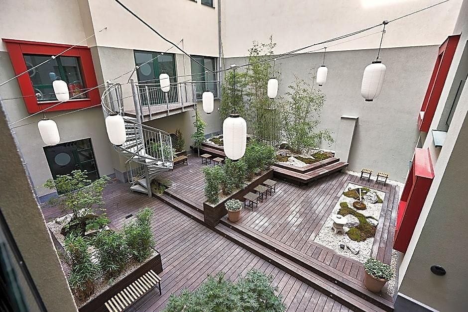 Yadoya 3* Brussel