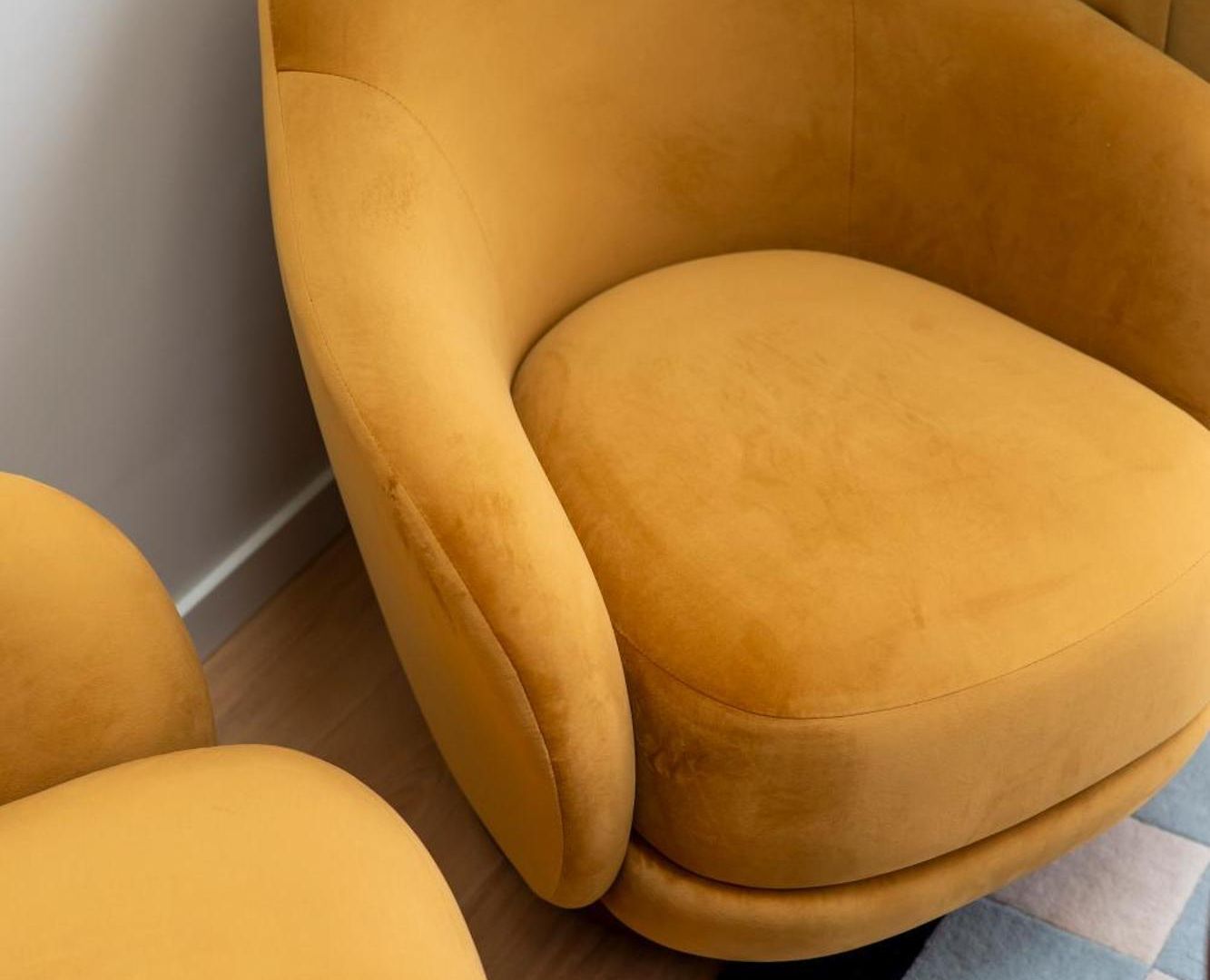 Faubourg 21 - The Leading Of The World