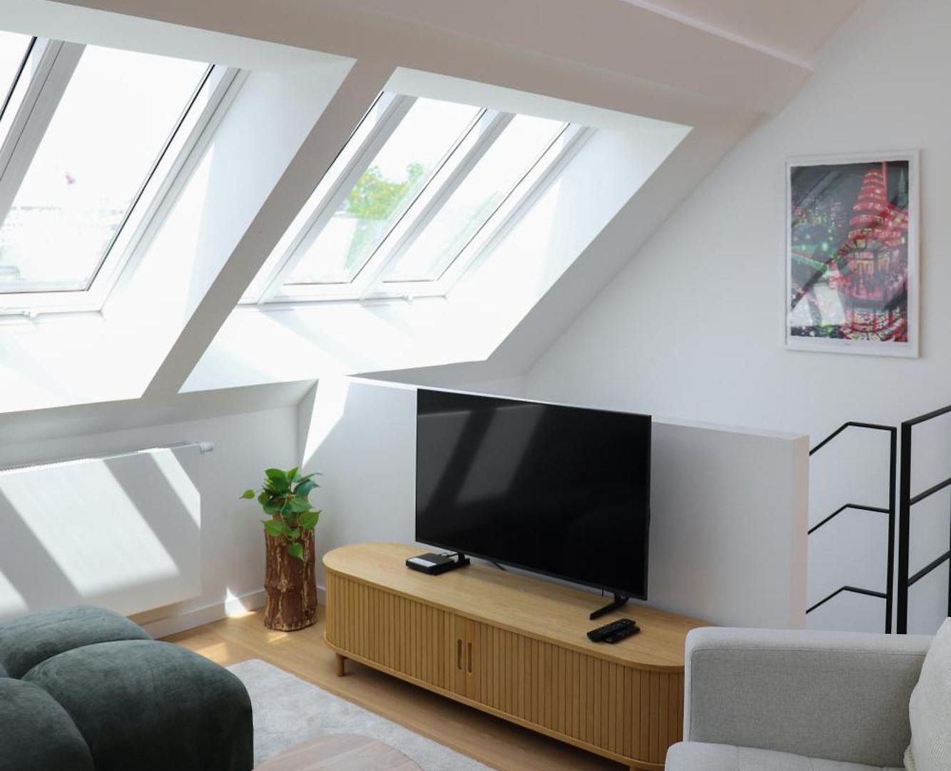 Duplex Design & Elegant Au Coeur De