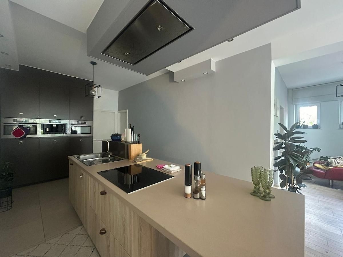 Spacious Family For 6 To 8 Guests With 3 Bedrooms And 2 Bathrooms Between Center And Airport Holiday home Brussels