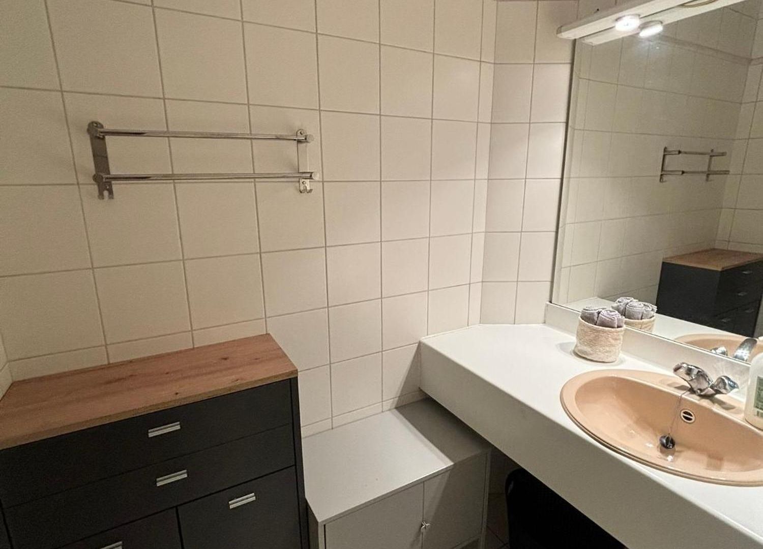 En-suite With Private Bathroom *