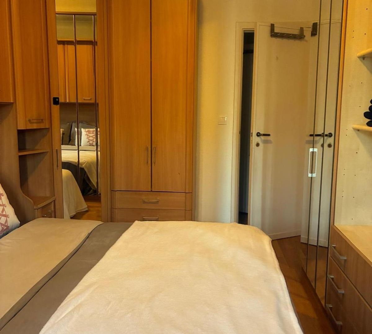 Homestay Spacieuse 1 Lit Double Avenue De Tervueren Brussels