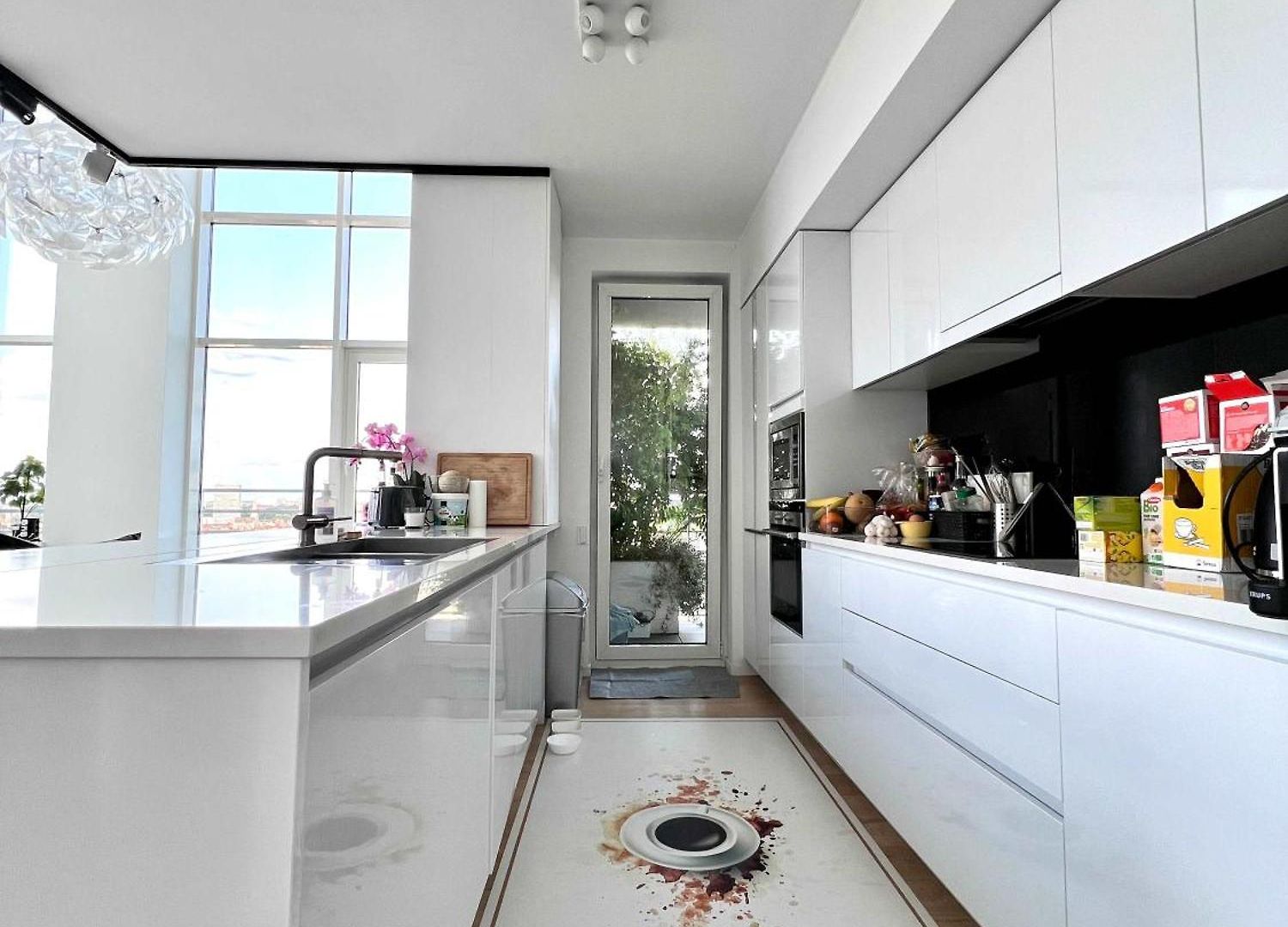 Penthouse Skyline 220 M2 Of Refined Elegance Brussels