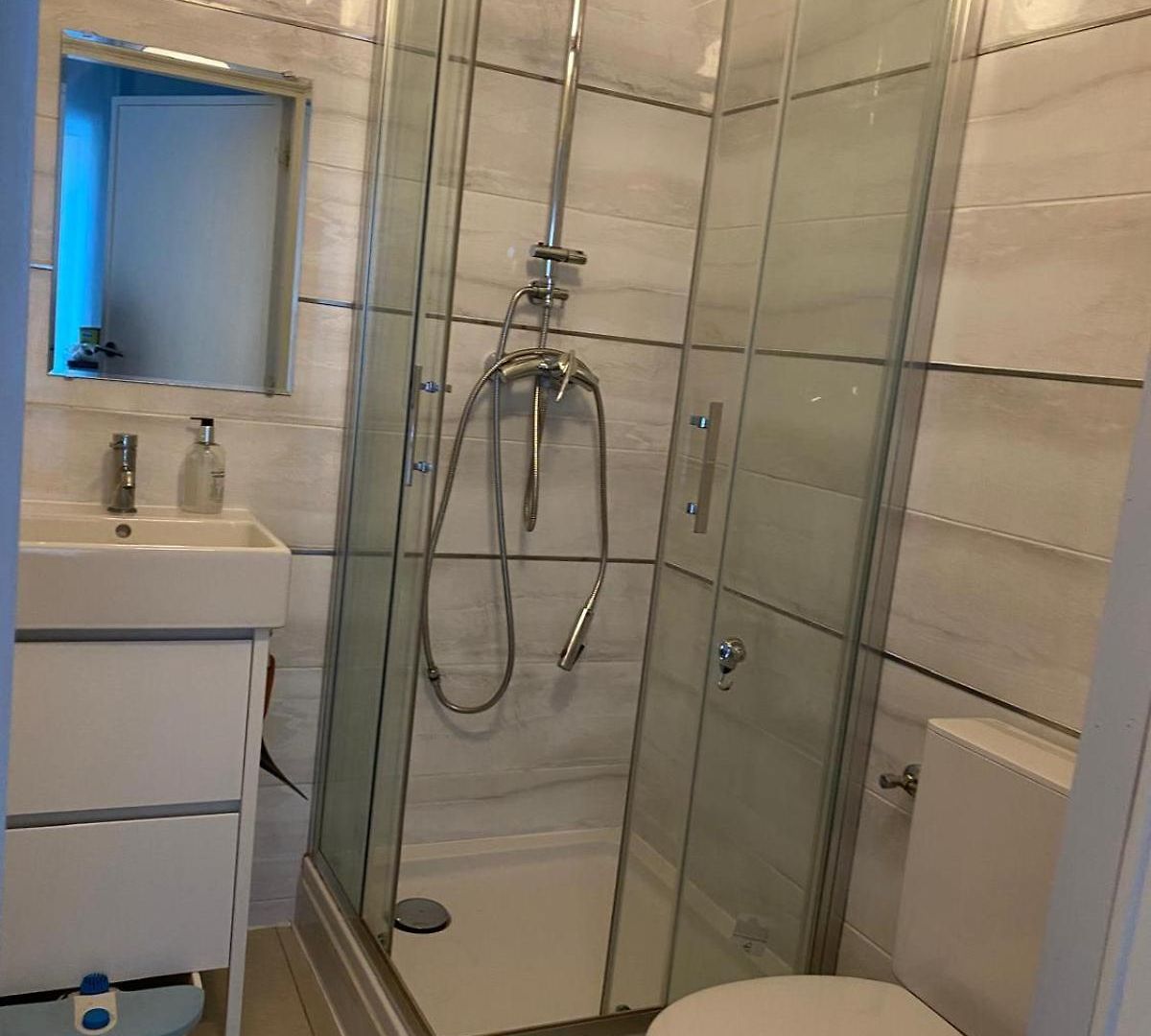 Holiday home Spacious Family For 6 To 8 Guests With 3 Bedrooms And 2 Bathrooms Between Center And Airport