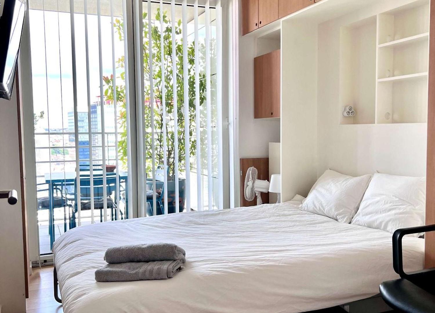Skyline Luxury Penthouse In 220 M2 Of Elegance Bed & Breakfast 4*