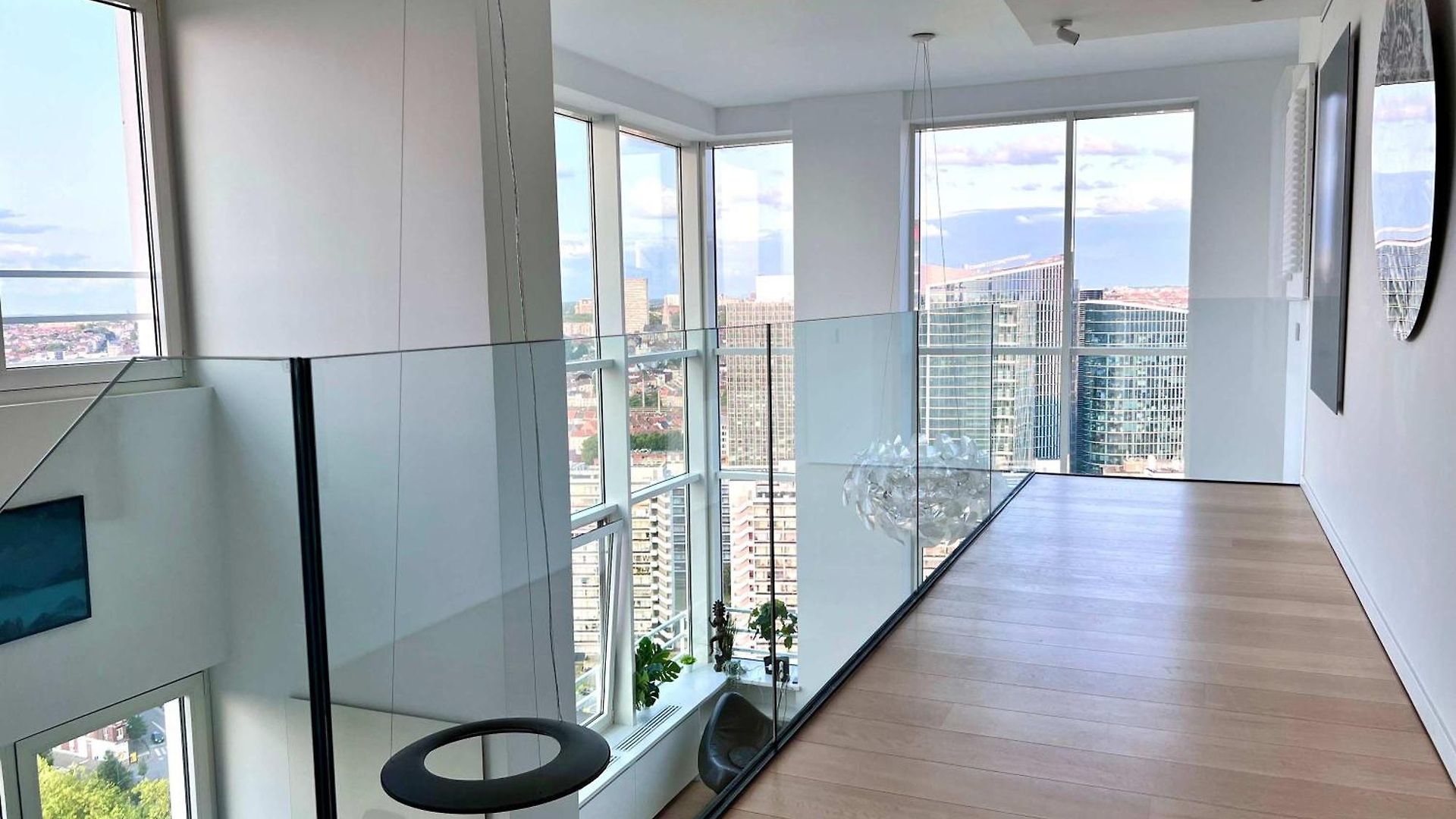 Skyline Luxury Penthouse In 220 M2 Of Elegance Brussels