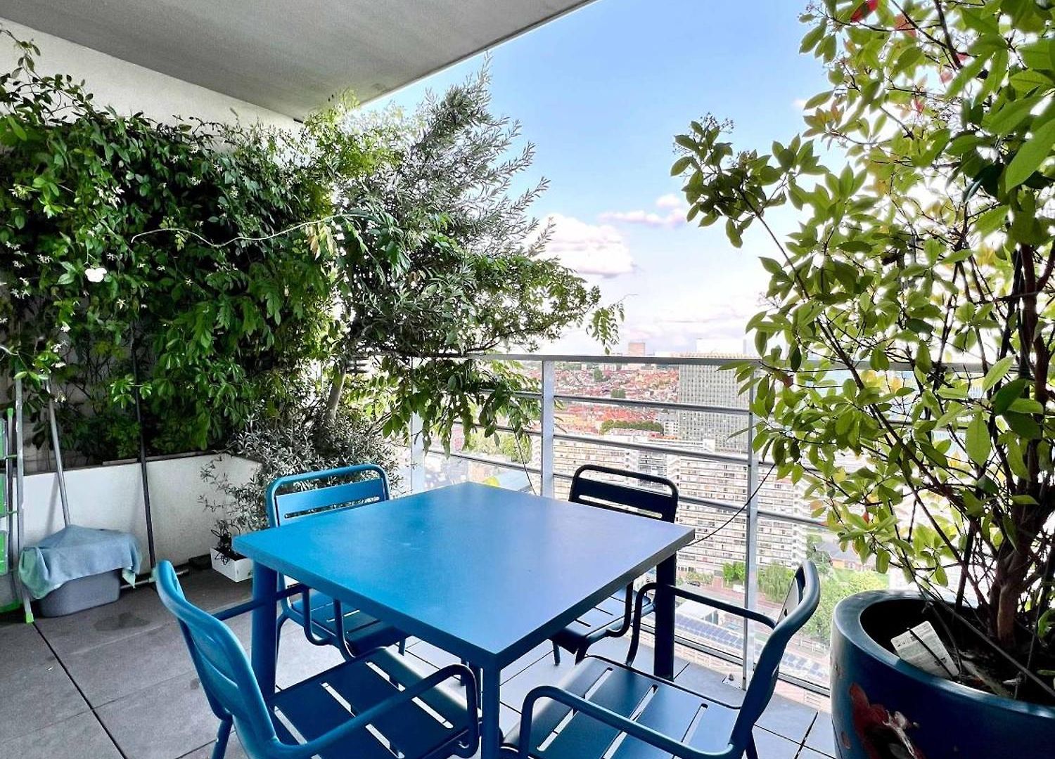 Skyline Luxury Penthouse In 220 M2 Of Elegance