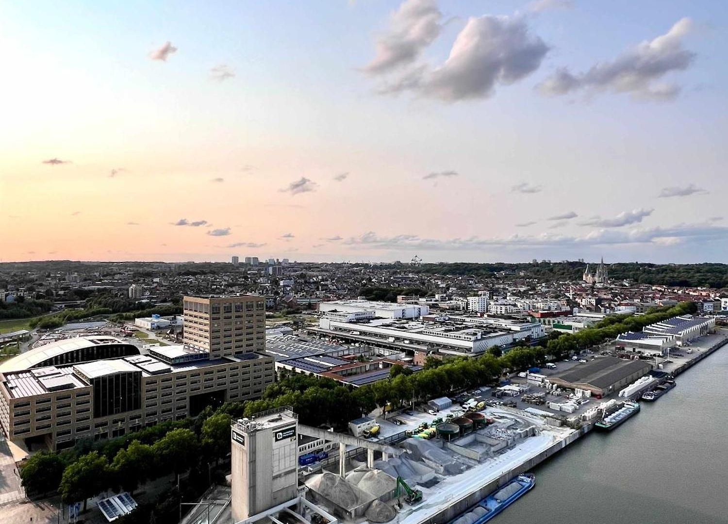 Skyline Luxury Penthouse In 220 M2 Of Elegance Brussels
