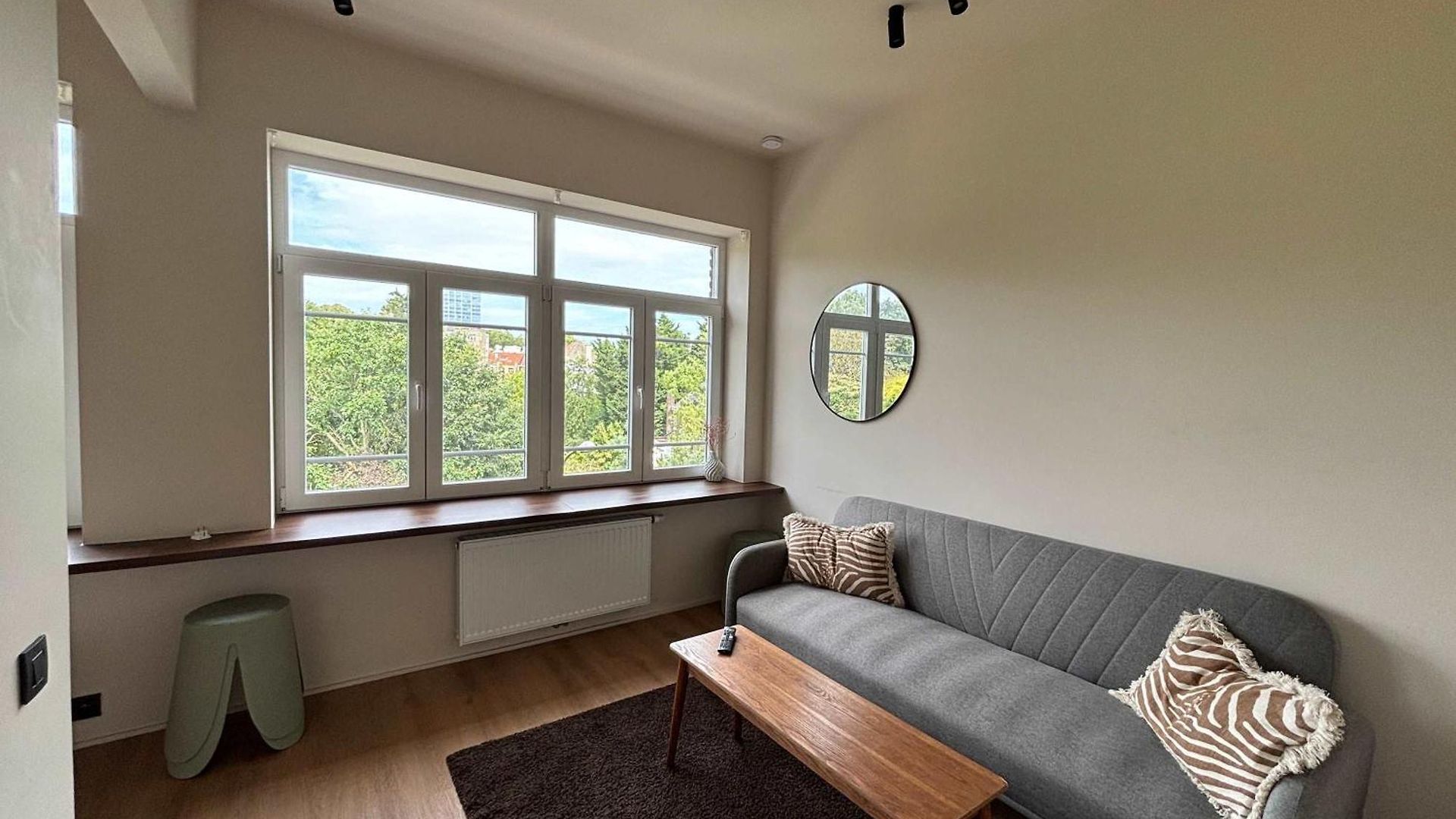 Apartment Bright Overlooking Tenbosch Park Brussels