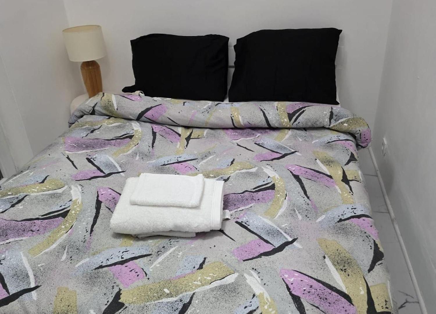 Magnifique Sur Louise Apartment *