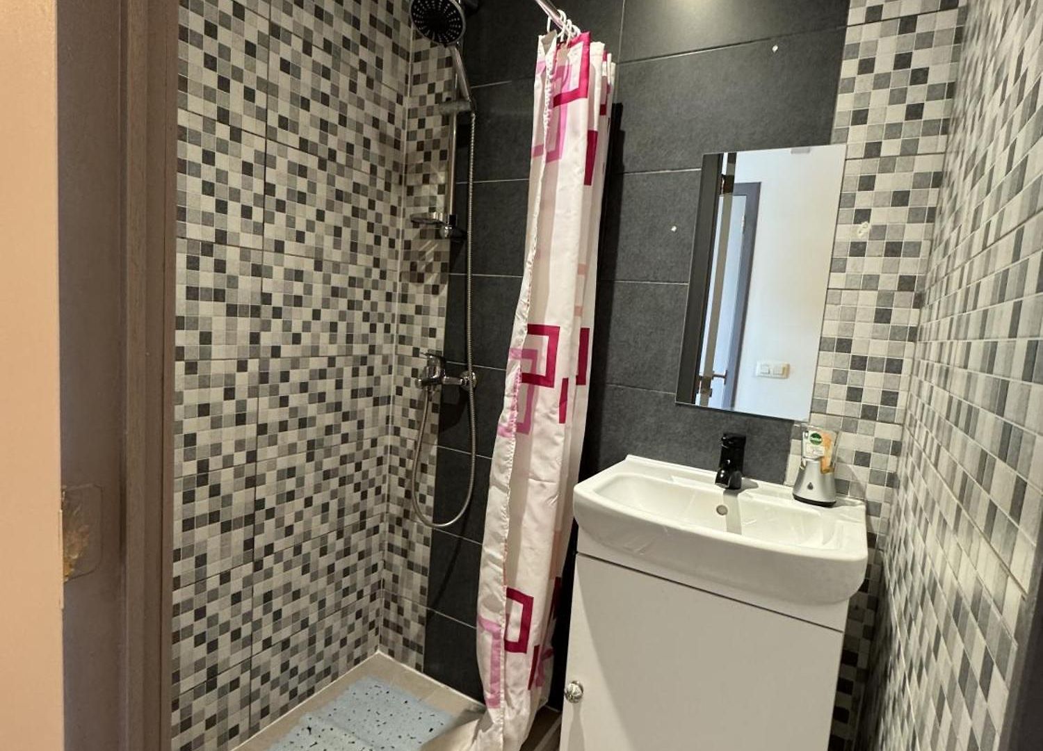 Apartment Luxueux Calme Avec Jardin & Terrasse Metro Direct Centre De