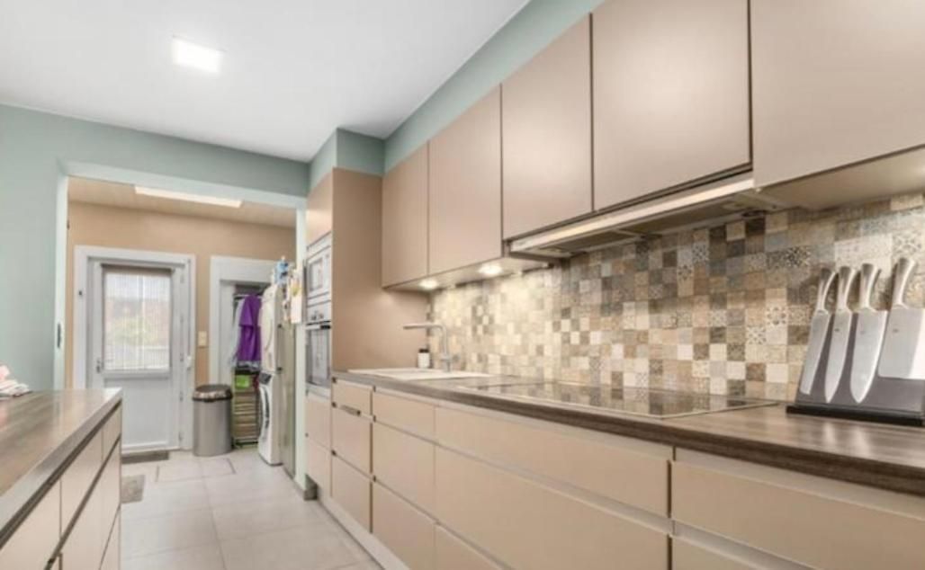 Grand Square W Apartment *