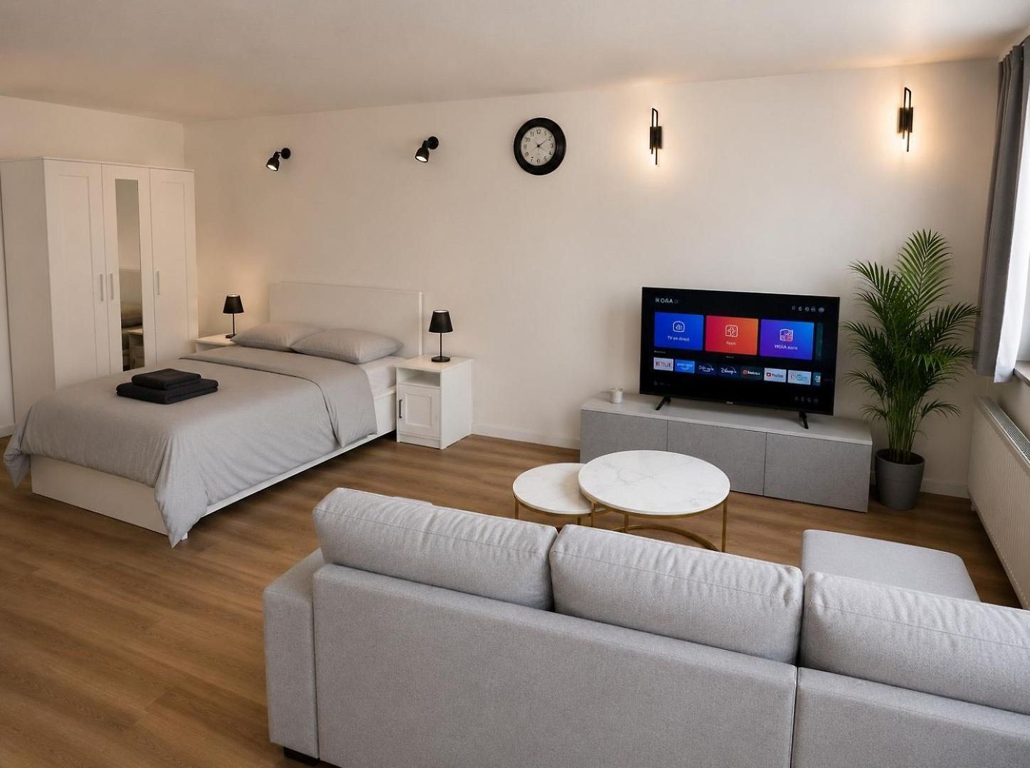 Premium In Apartment *