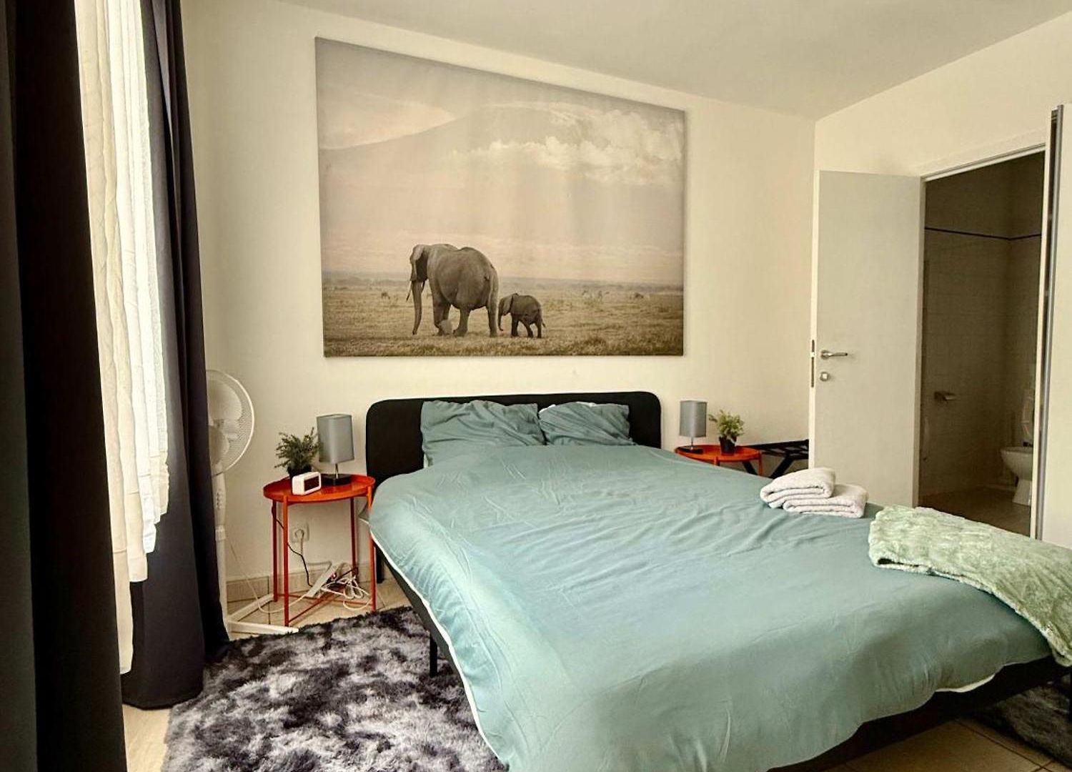 Apartment & Elegant Close To The European Parliament *