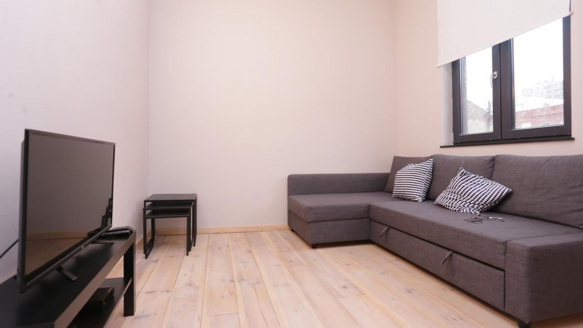 Eu Flats Apartment *