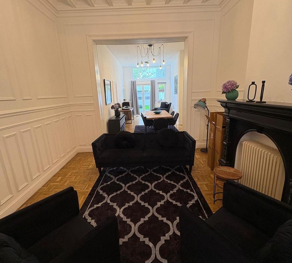 Apartment Beautiful With Garden