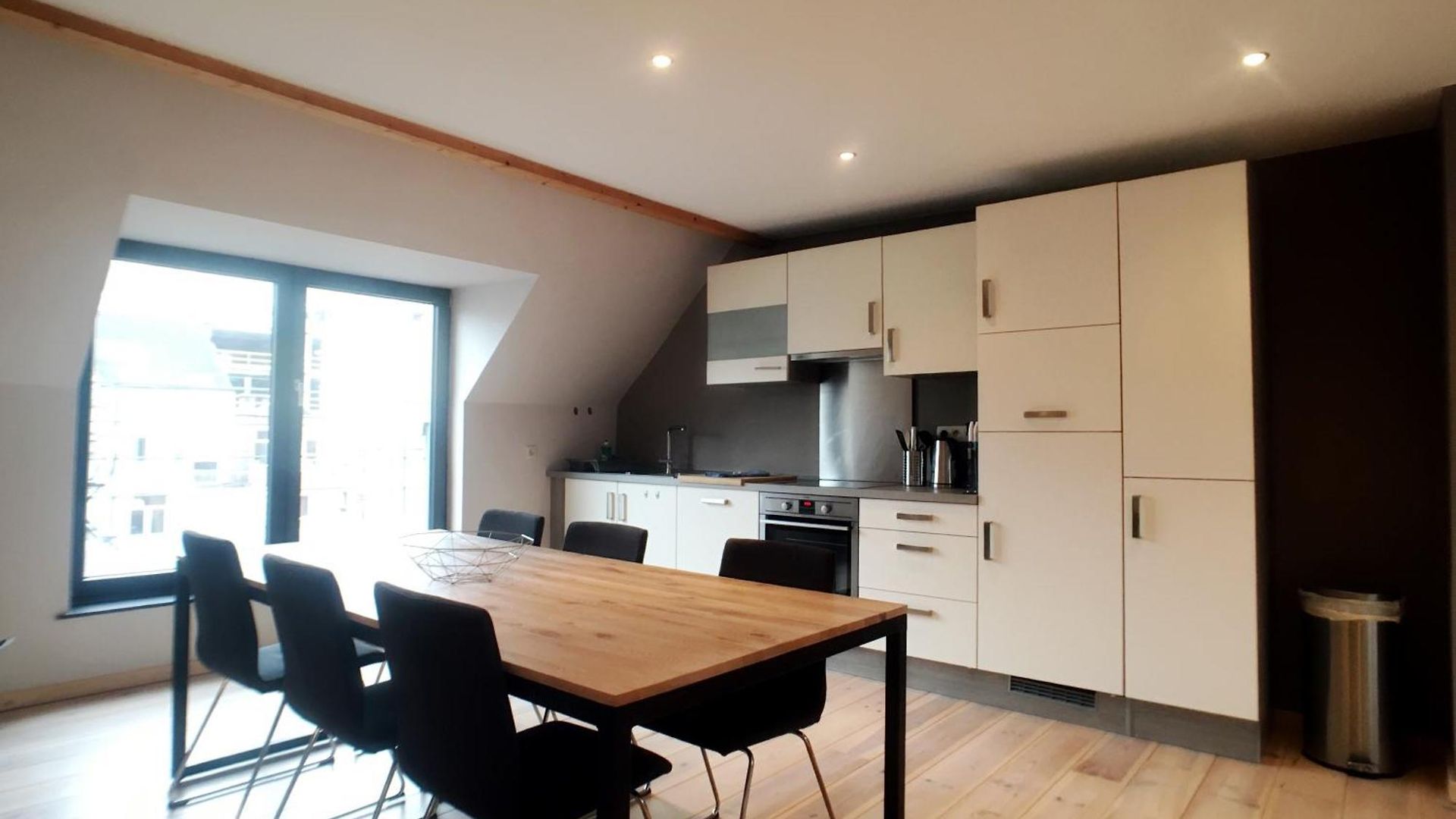Eu Flats *