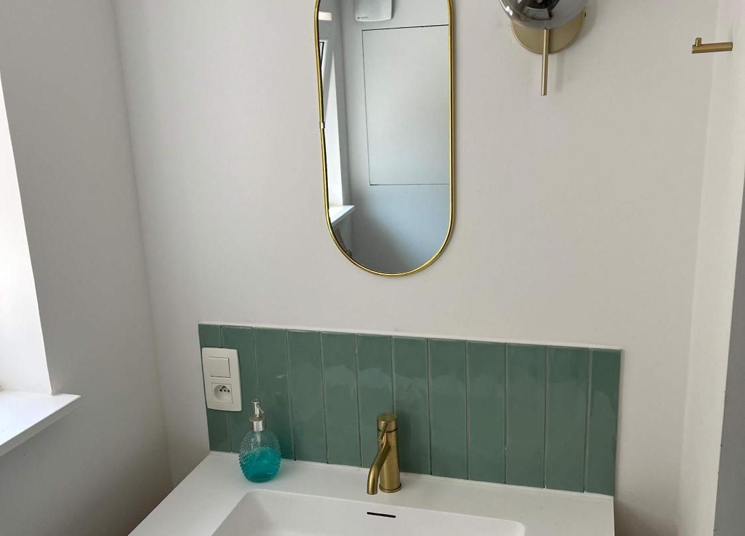 Chic Chatelain - Parking Calm Apartment
