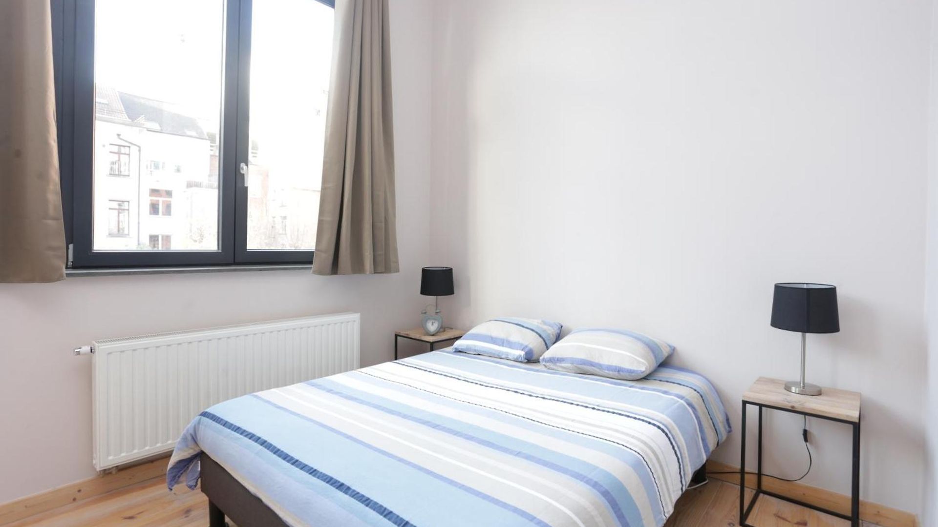 Eu Flats Apartment *
