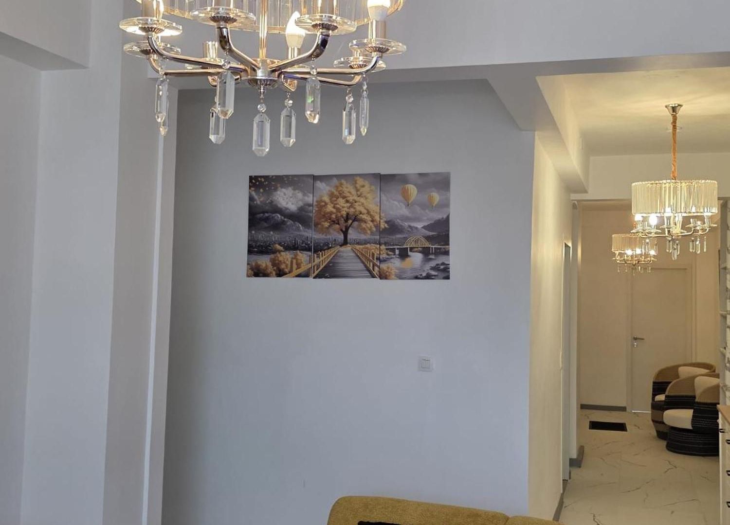 Magnifique Sur Louise Apartment *