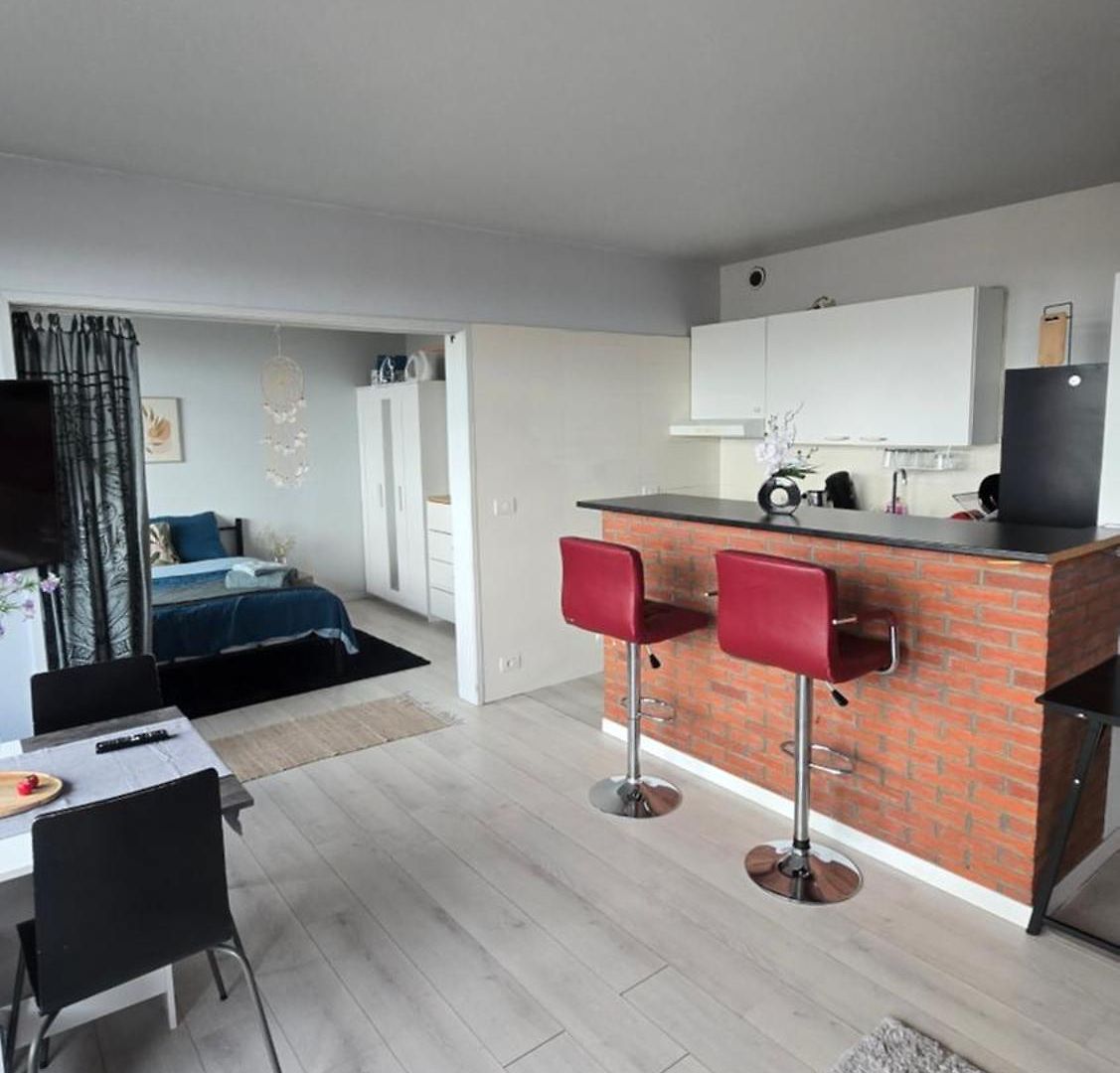 In The Sky Apartment