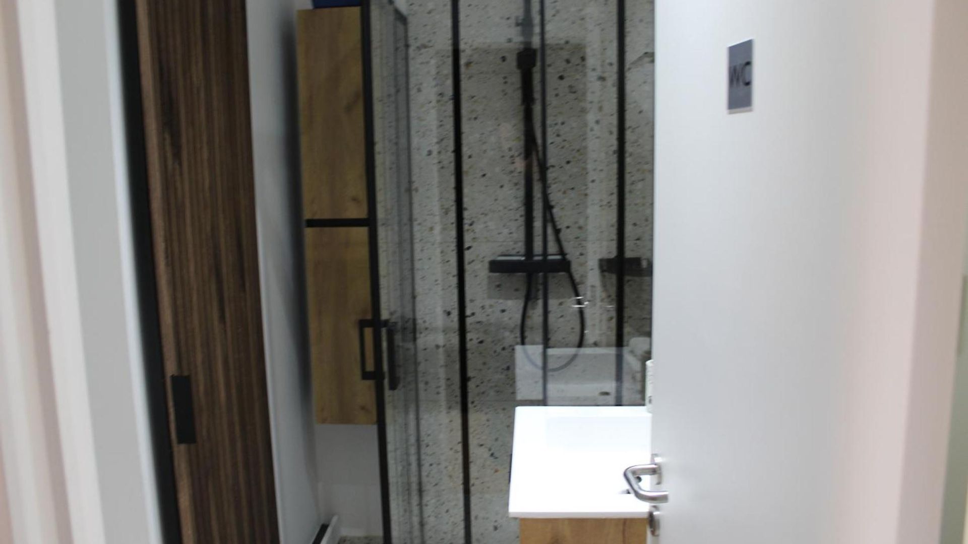 Apartment Elegant Renovated Studio, Center