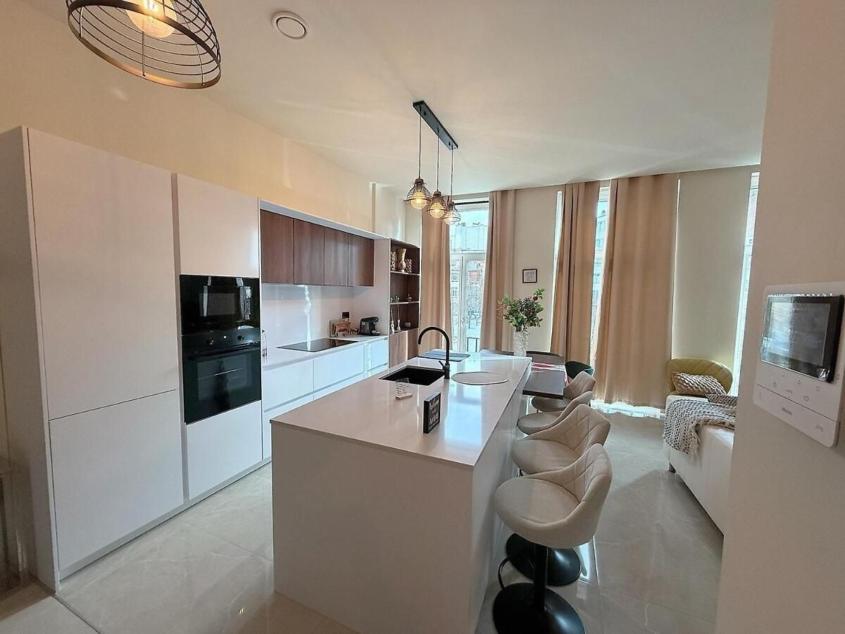 Apartment Bright & Stylish 2br Quiet Terrace