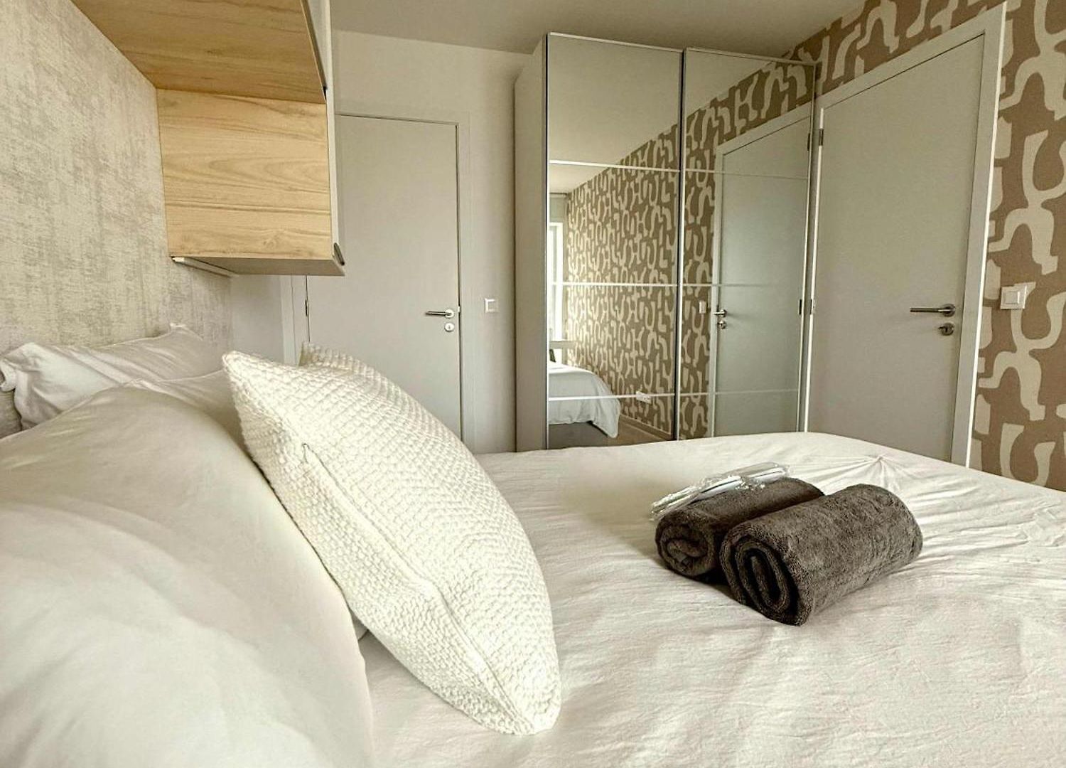 So Cosy And Modern 1bed & Gare Du Midi Dox Brussels