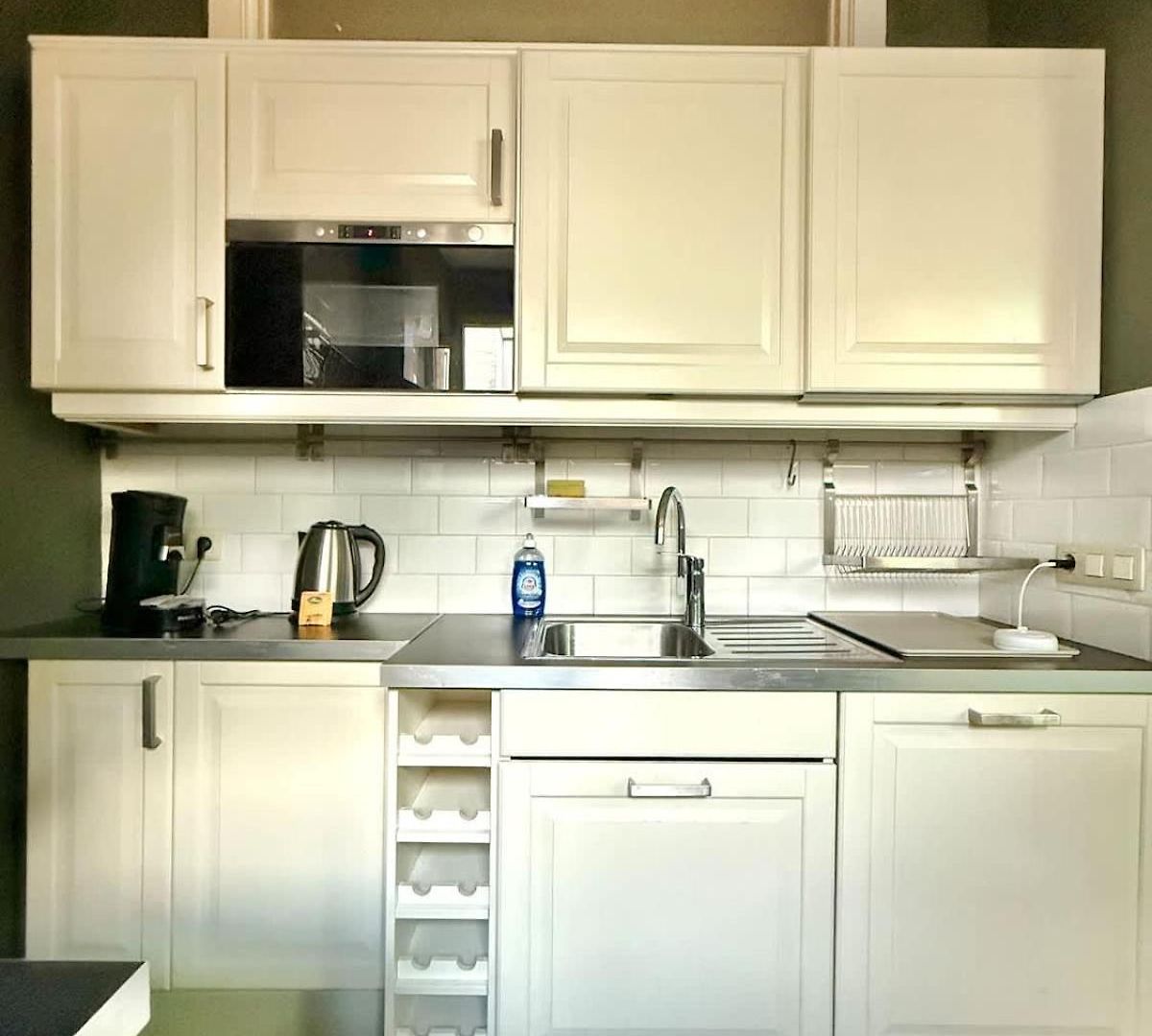 3 Min To The Grand-place - 5 Min To Manneken Pis & Sleeps 6 People Brussels