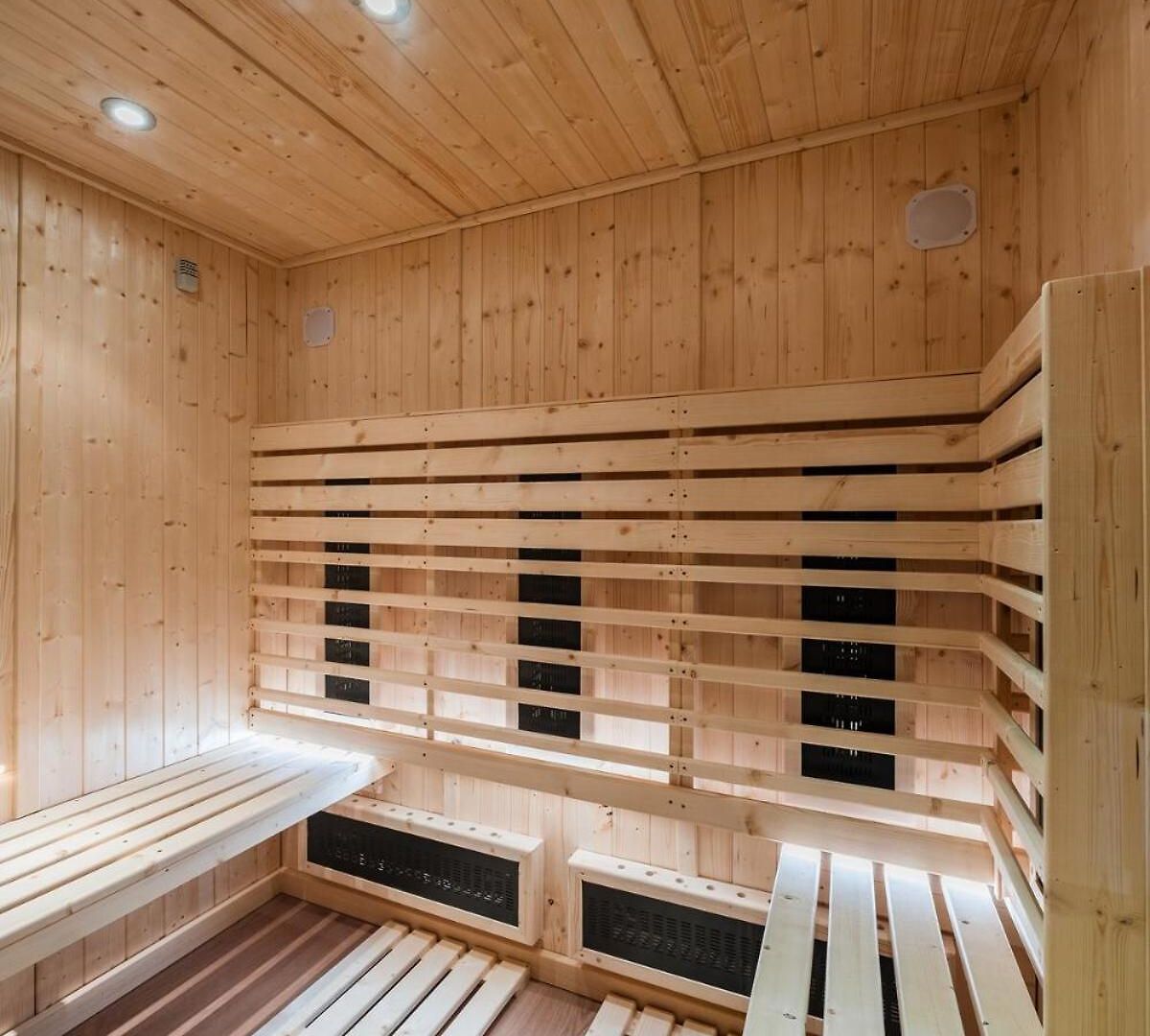 Your Wellness Sanctuary - Private Sauna And Gym Apartment Brussels