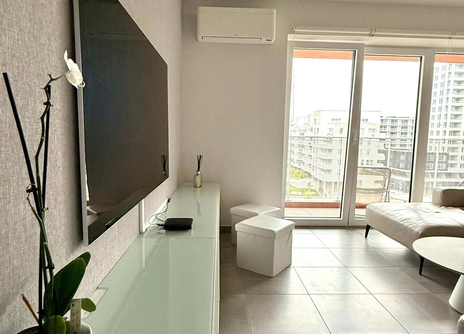 Apartment So Cosy And Modern 1bed & Gare Du Midi Dox