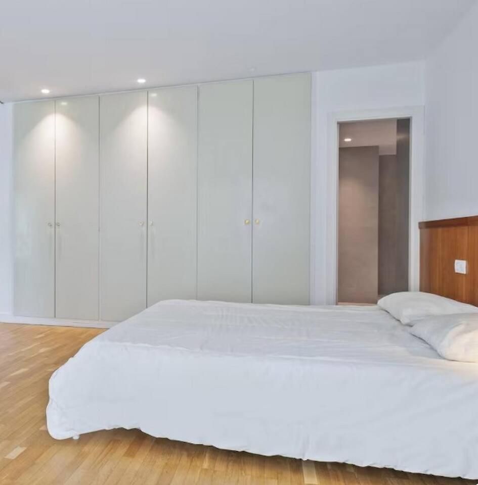 Apartment Sublime 4bd Duplex Ap In Ixelles *