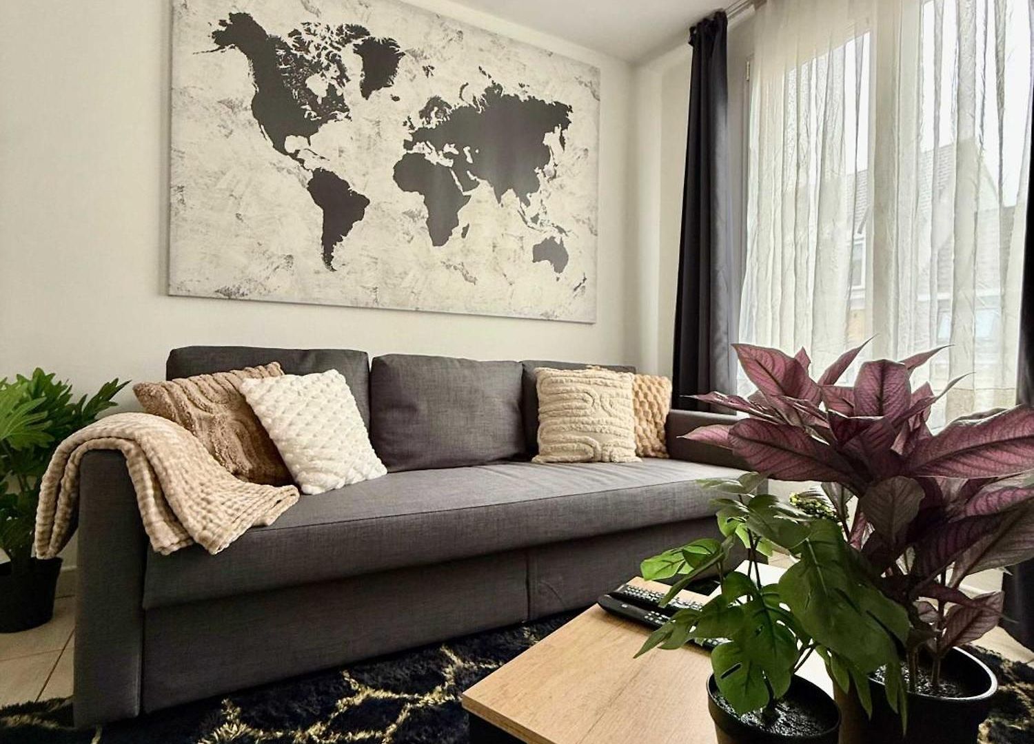 Apartment & Elegant Close To The European Parliament *
