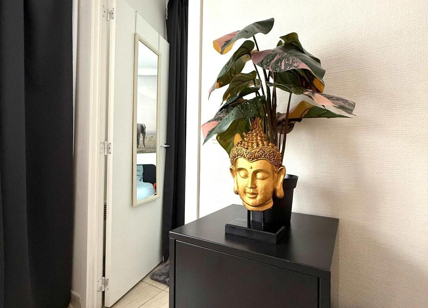 & Elegant Close To The European Parliament * Brussels