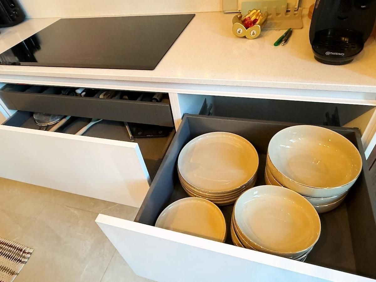 Bright & Stylish 2br Quiet Terrace Apartment Brussels