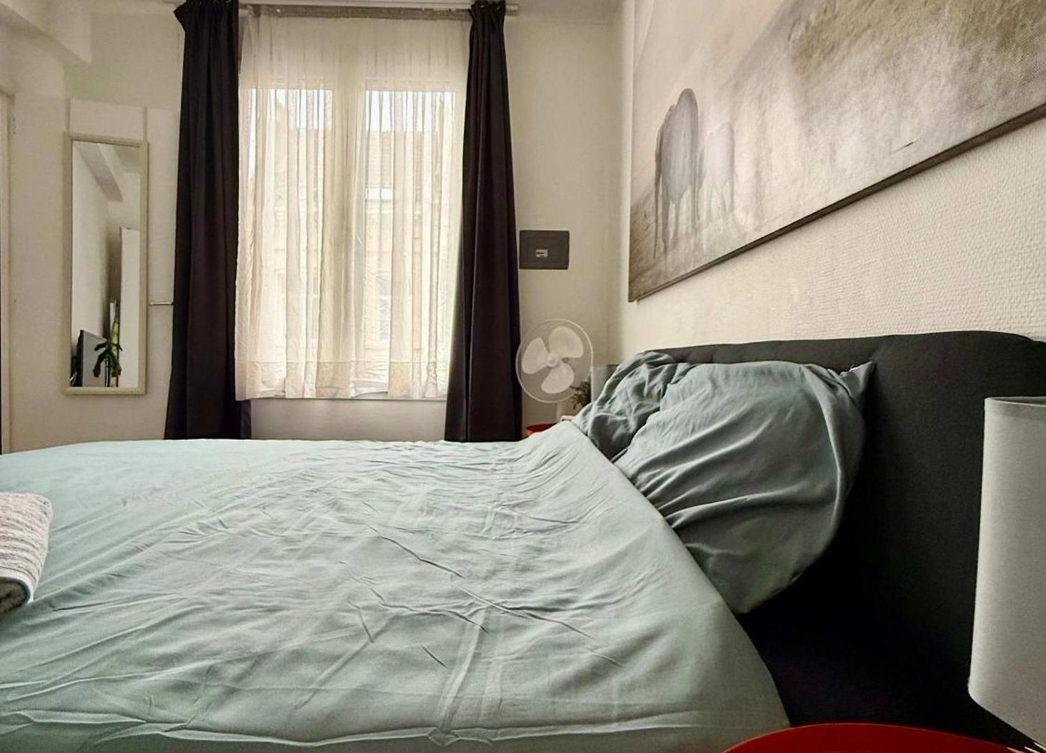 & Elegant Close To The European Parliament Apartment Brussels