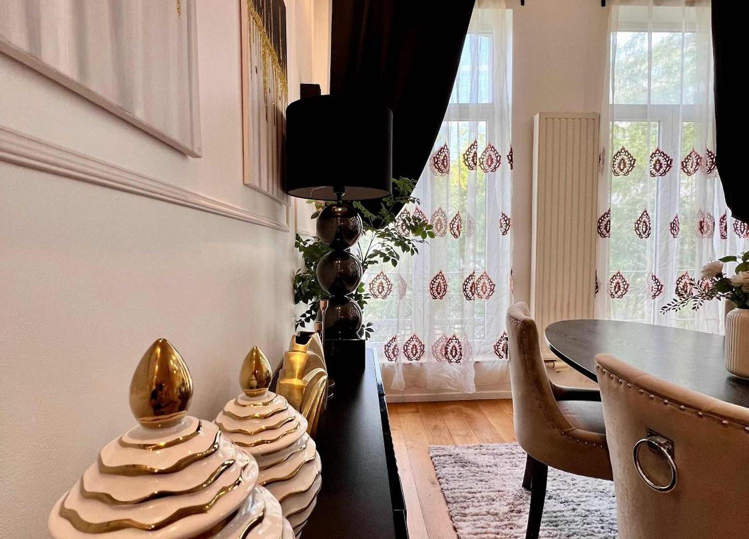 Apartment Family & Cosy For Up To 9 Guests Near Midi Station *