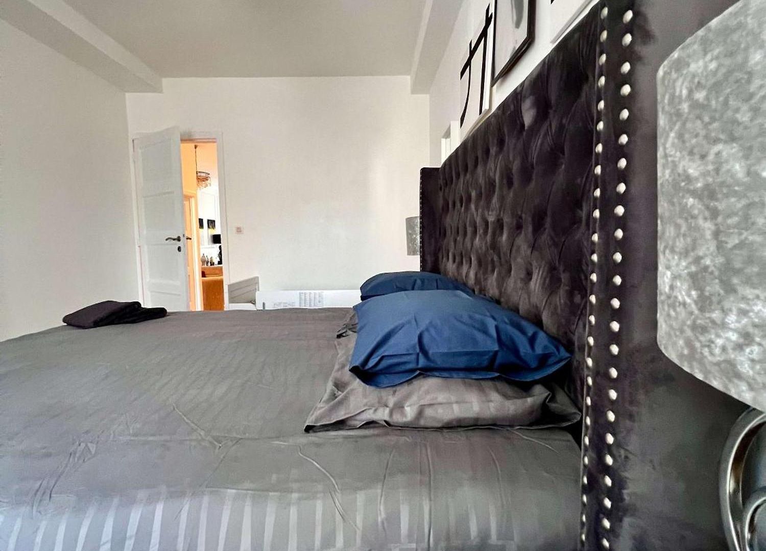 Apartment Family & Cosy For Up To 9 Guests Near Midi Station