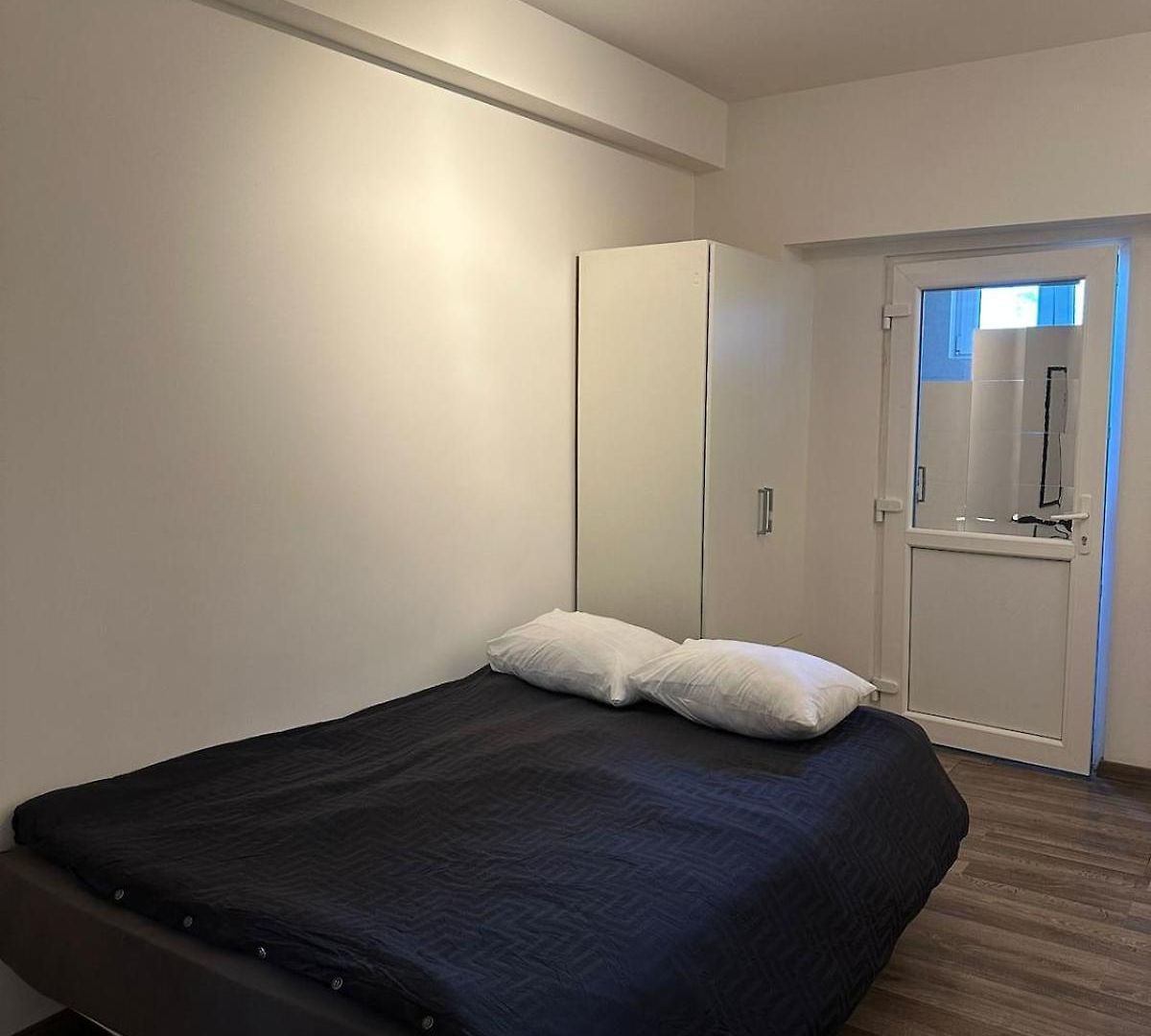 For 2 Near Expo, Center Apartment