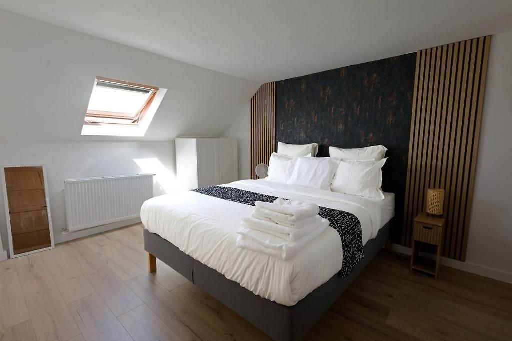 Apartment Cozy, Bright 2-bedroom Duplex In Brussels-laeken Brussels