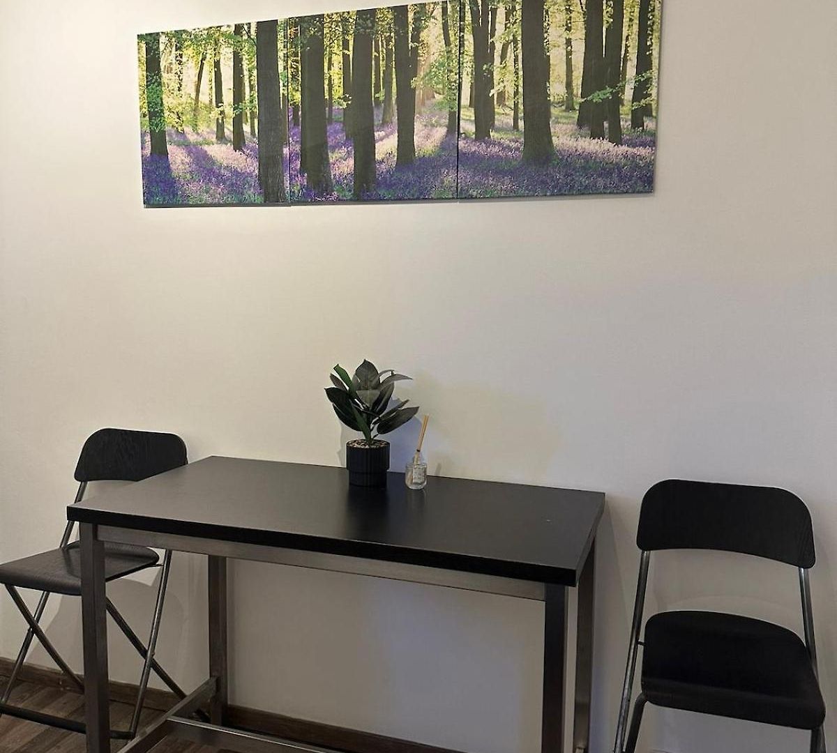 For 2 Near Expo, Center * Brussels