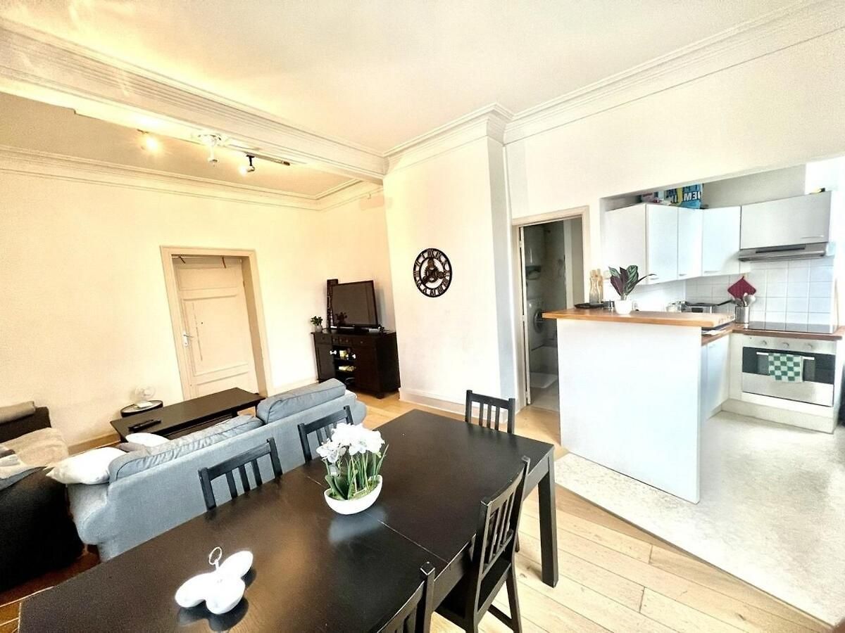 Apartment Bright 2 Bedroom Perfectly Located Brussels