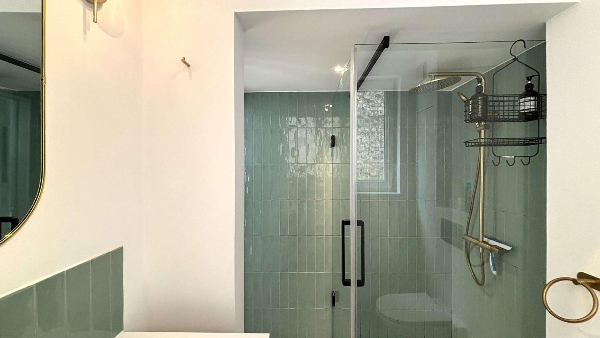 Apartment Stylish In Chatelain - Parking & Comfort *